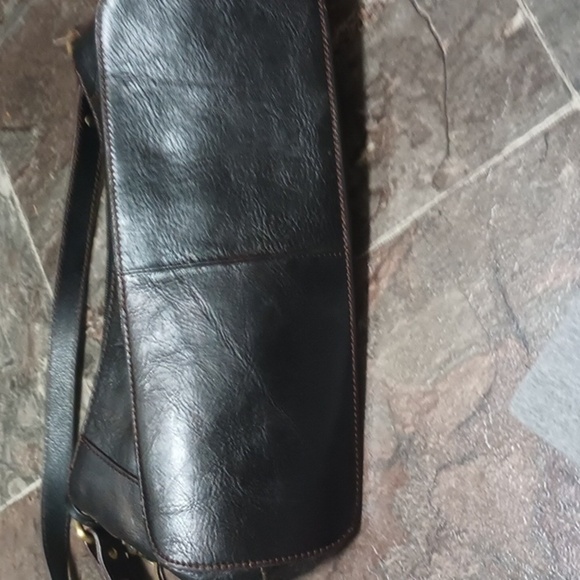 Vintage Black leather Etienne aigner purse - Picture 3 of 7